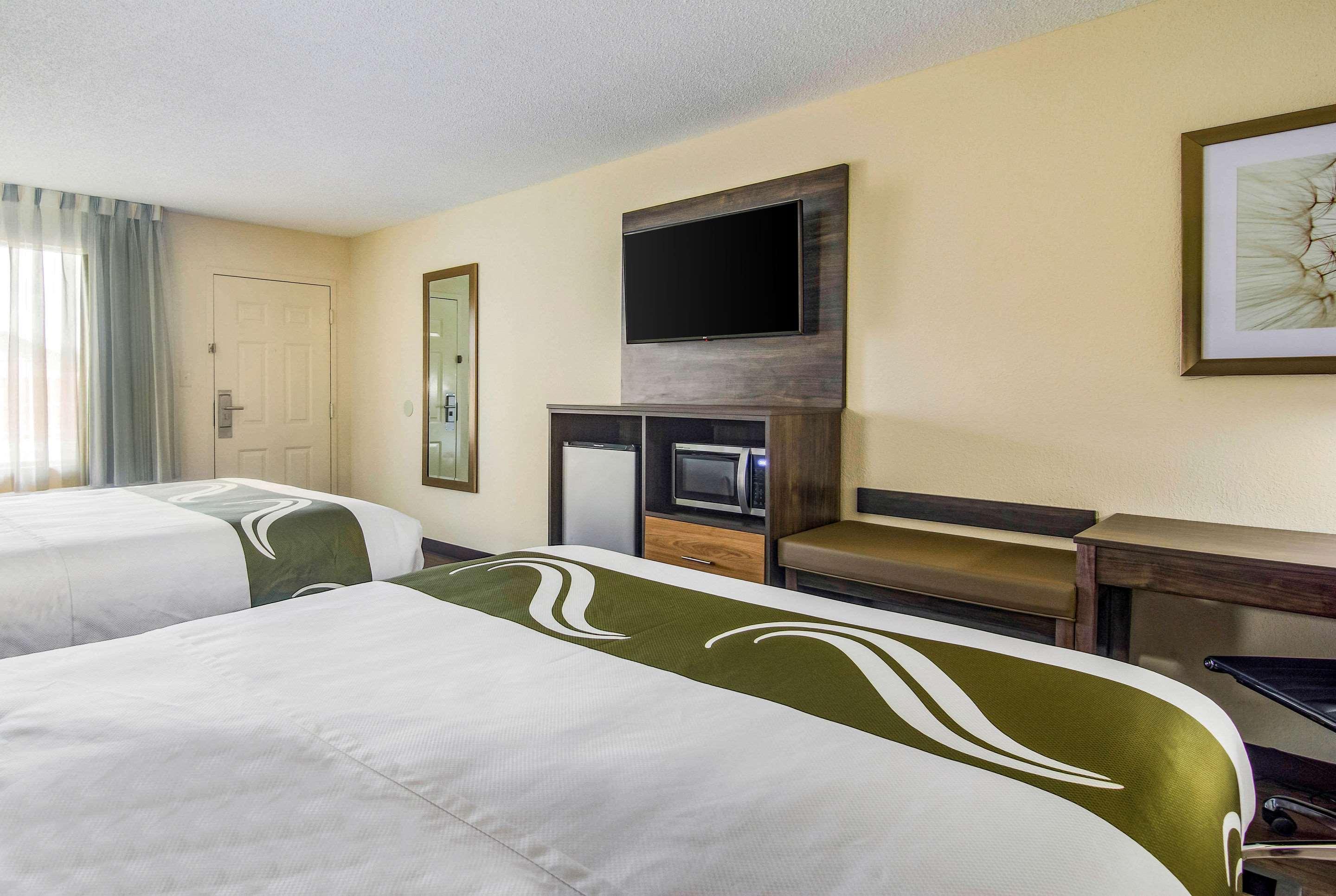 Quality Inn & Suites Лейк-Сити Экстерьер фото